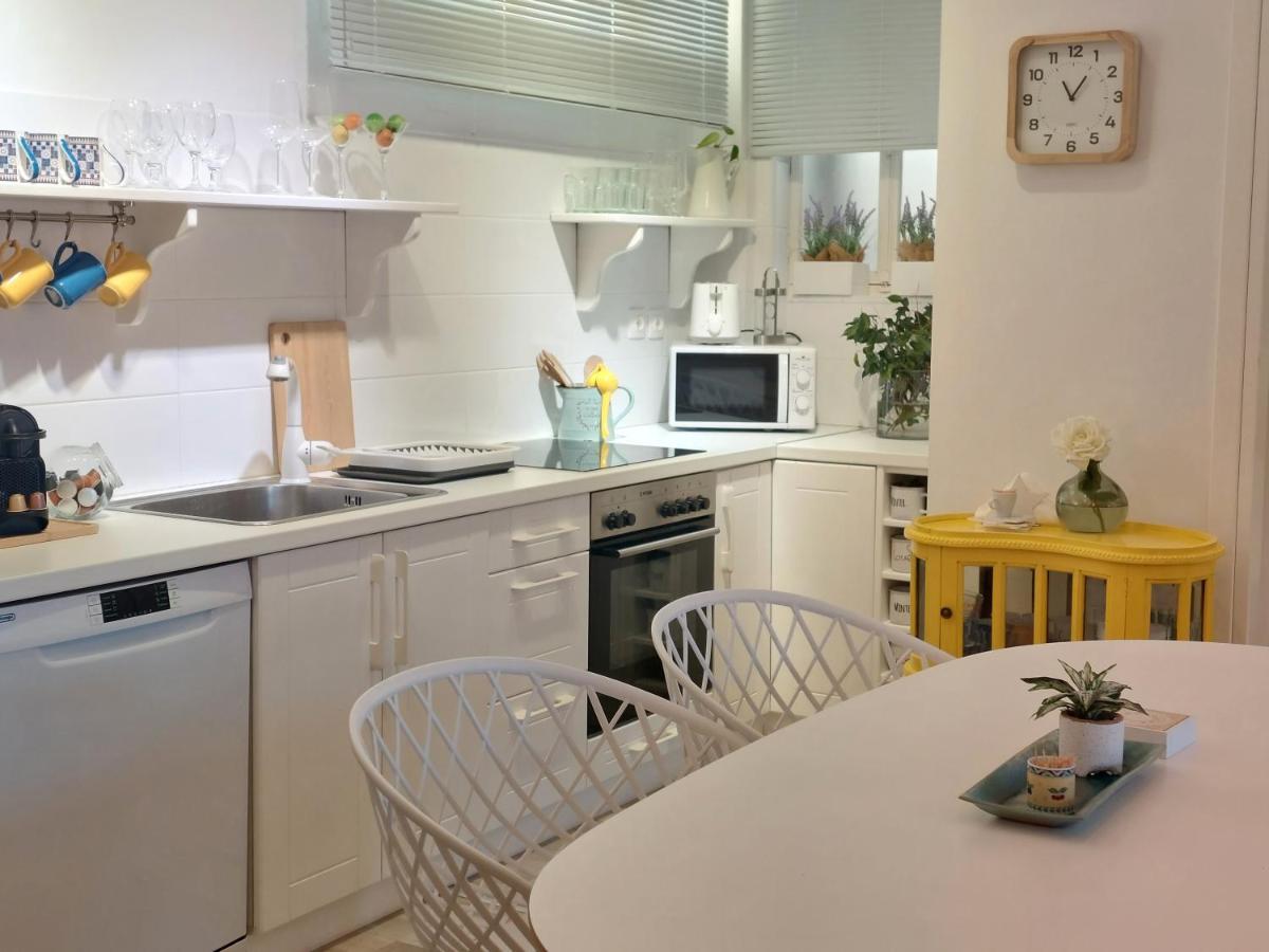 Aay- Best Corfu Town & Sea Apart 2Bedroom Renovated + Lift / Comfy&Design+Wifi المظهر الخارجي الصورة